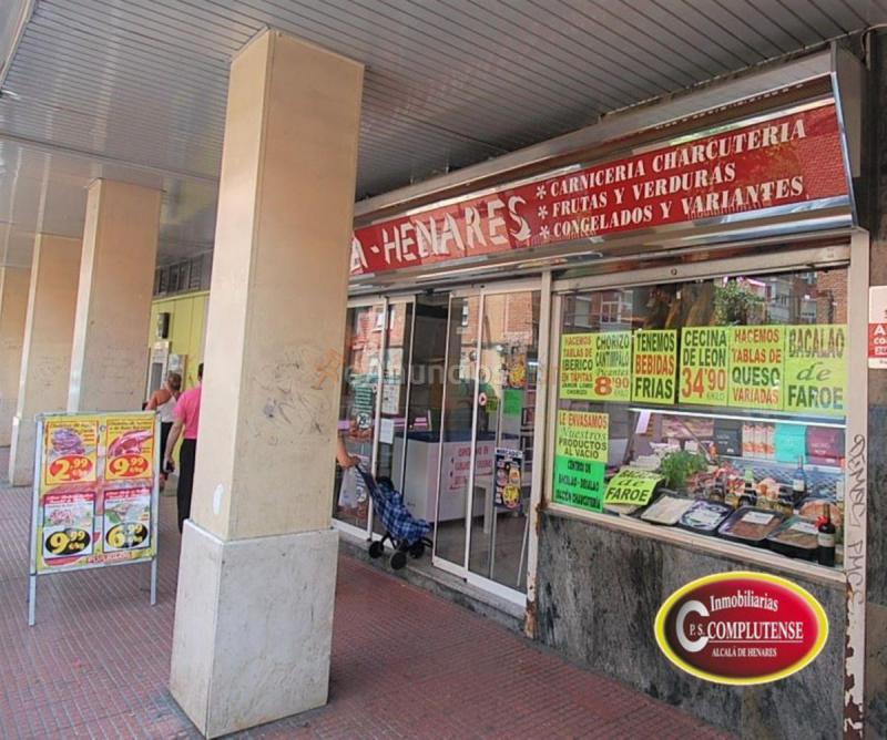 Local Comercial en venta en  San Isidro - Los Almendros, Alcalá de Henares