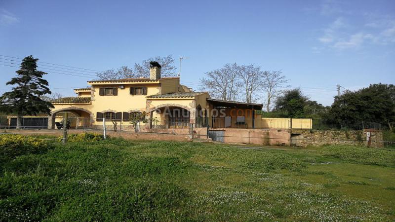 Finca ganadera (Cuenta con licencias) R0002