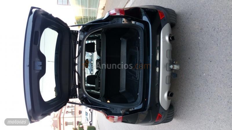 Ford Kuga 2.0 TDCI TREND de 2009 con 228.000 Km por 8.500 EUR. en La Rioja