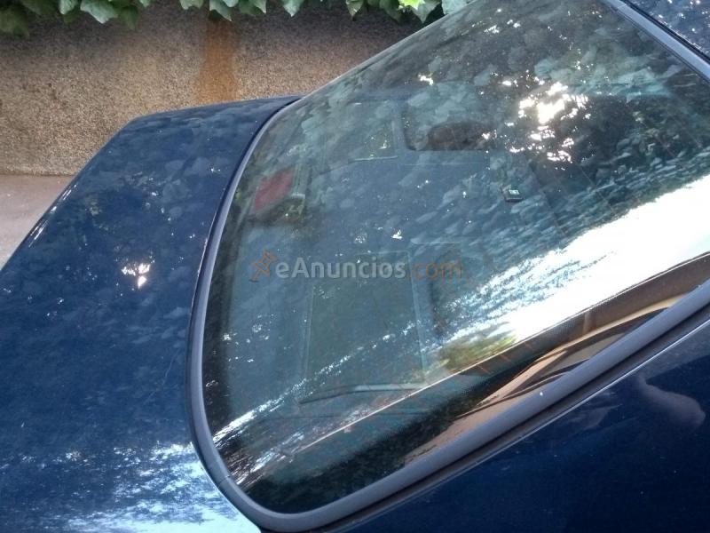 Mercedes BENZ C 200 AZUL MARINO