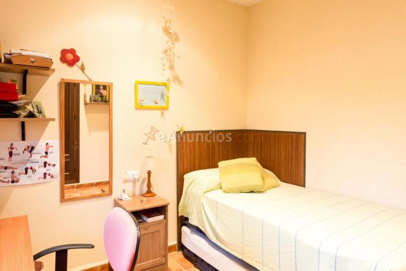 Adosado en venta en  Pinar de los Franceses - Marquesado, Chiclana de la Frontera