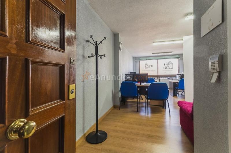 Apartamento en venta en  Puerto de la Duquesa, Manilva