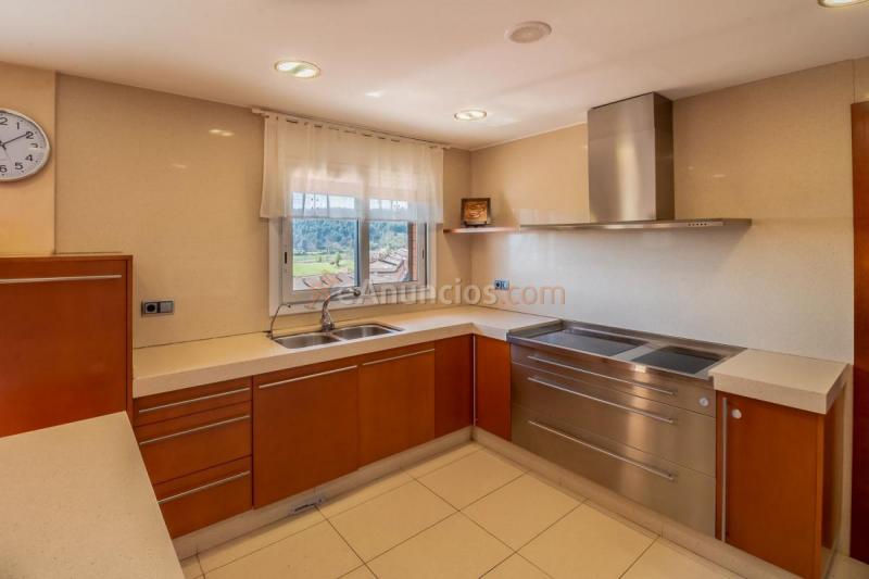 Adosado en venta en  Berga