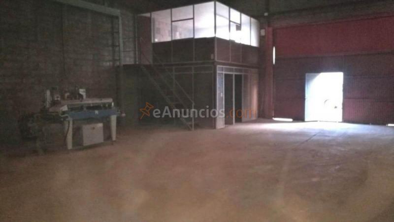 Edificio en venta en  Alcora