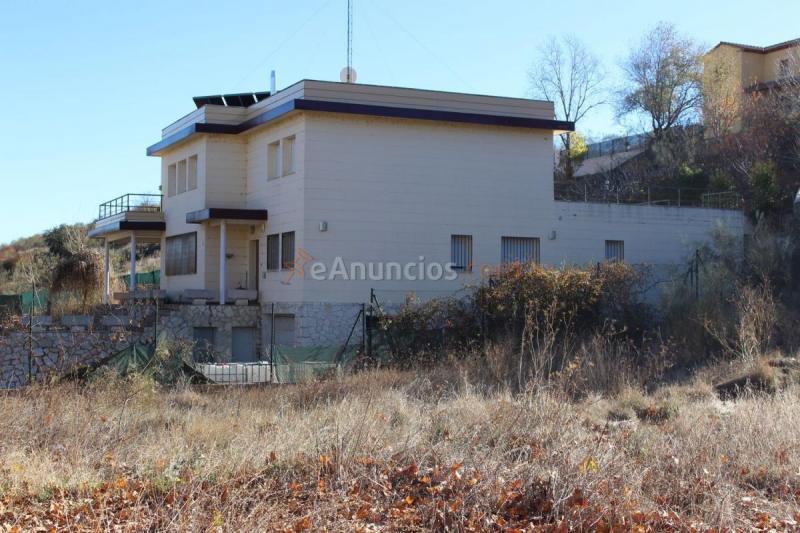 Adosado en venta en Calle Valde Hondillo, Cabanillas del Campo
