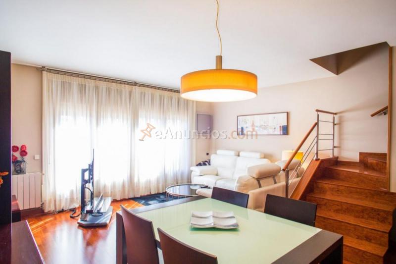 Adosado en venta en  Hostalets de Balenyá