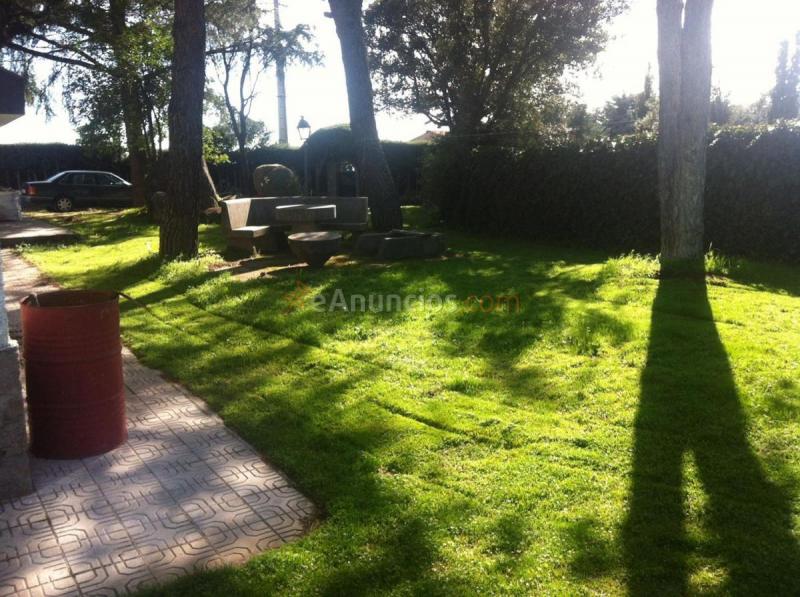 Adosado en venta en  Fresnedillas de la Oliva