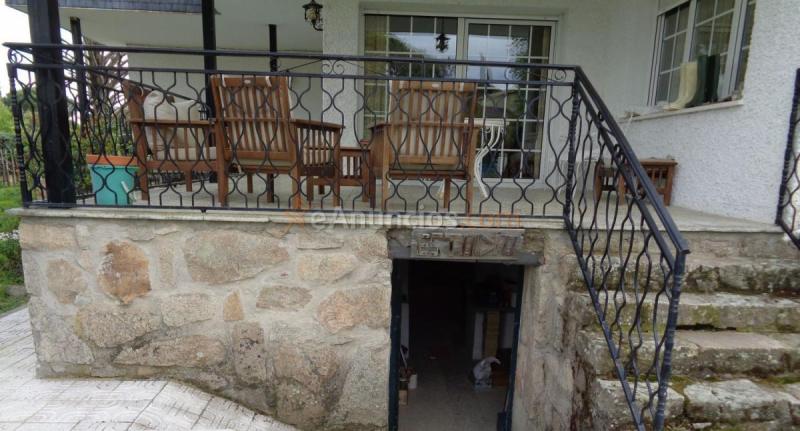 Adosado en venta en  Fresnedillas de la Oliva