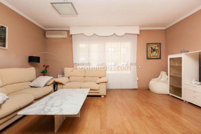 Adosado en venta en  Campreciós - Torre Roja, Viladecans