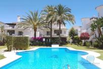 Casa en venta en  Urbanización Los Naranjos de Marbella, Nueva Andalucía, Marbella