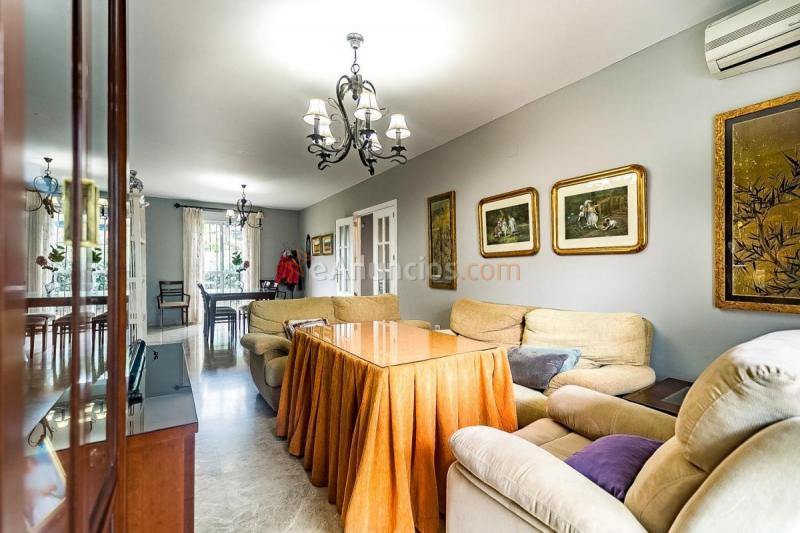 Adosado en venta en  Zona Fuentemora, Antequera