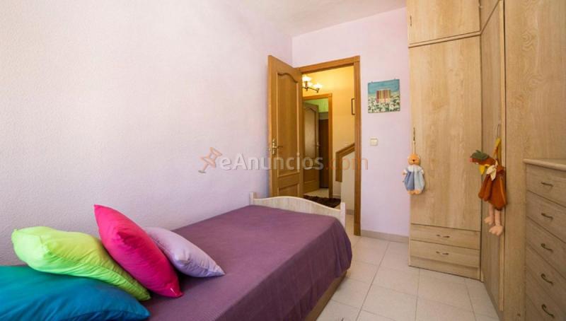 Adosado en venta en  Centro, San Juan de Alicante