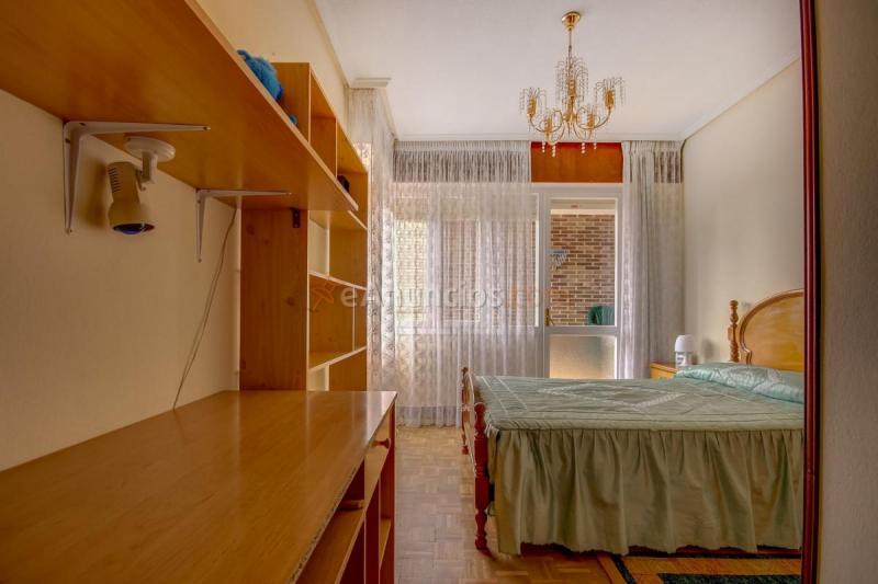 Apartamento en venta en  Santoña