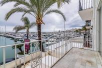 Apartamento en venta en  Nueva Andalucía, Marbella