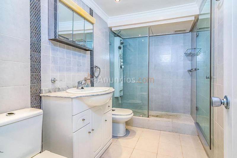 Apartamento en venta en  Nueva Andalucía, Marbella