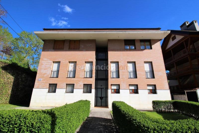 Apartamento en venta en Calle de Fondabós, Casco Urbano, Jaca