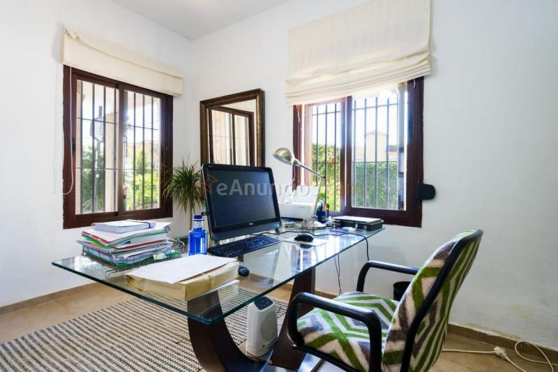 Adosado en venta en  Condequinto, Montequinto