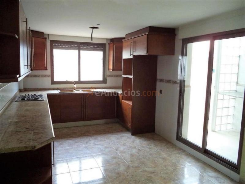 Casa en venta en Calle paloma, Miramar