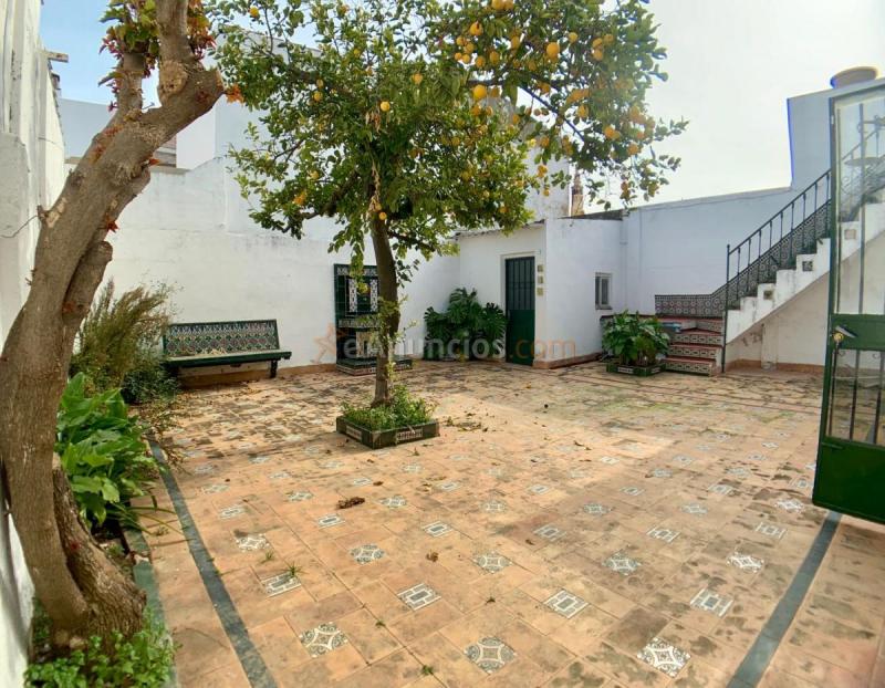 Casa en venta en  Albaida del Aljarafe