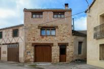 Adosado en venta en  Adrada de Piron