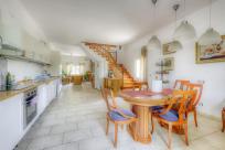 Adosado en venta en  Vallgorguina