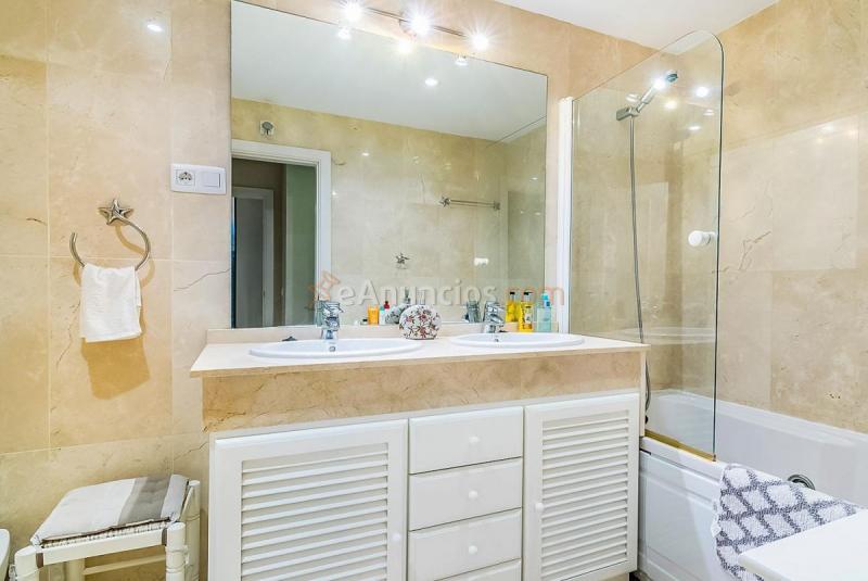 Apartamento en venta en  Torrequebrada, Benalmádena