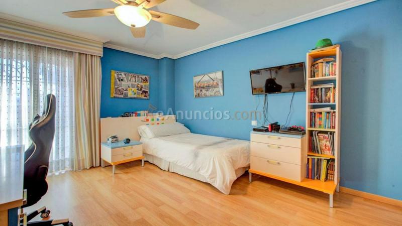 Adosado en venta en  Mejorada del Campo