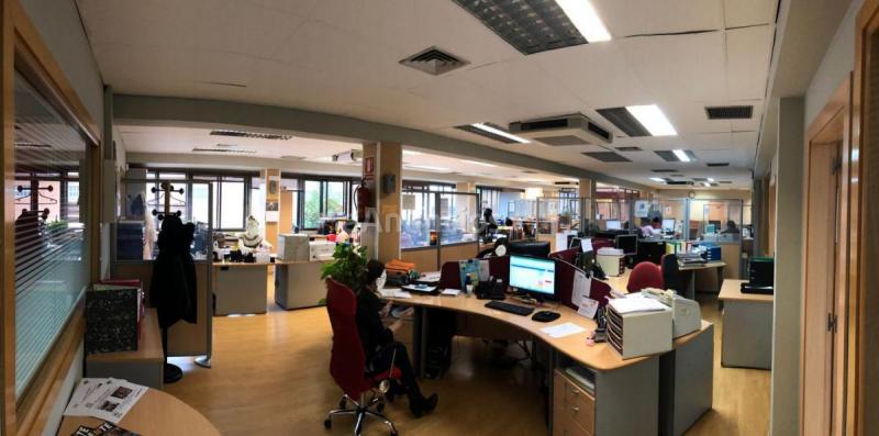 Edificio en venta en  Puerto de Navafría, Norte - Universidad, Móstoles