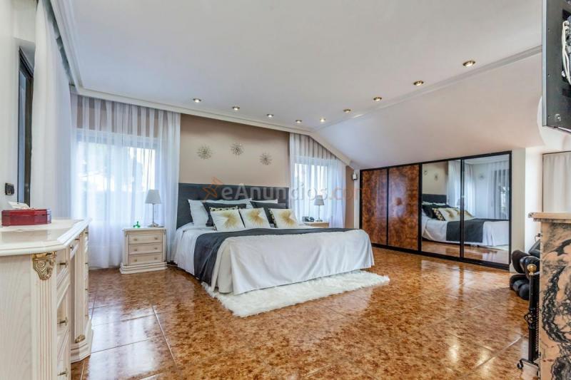 Adosado en venta en  Castillo - Campodón, Villaviciosa de Odón