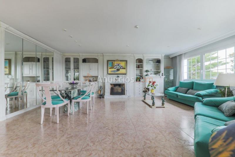 Adosado en venta en  Palau-Solit i Plegamans