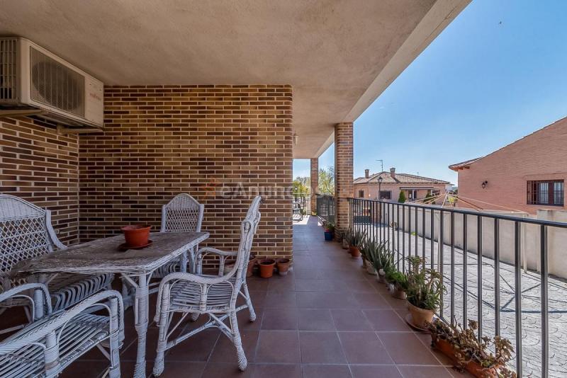 Adosado en venta en  Villaluenga de la Sagra