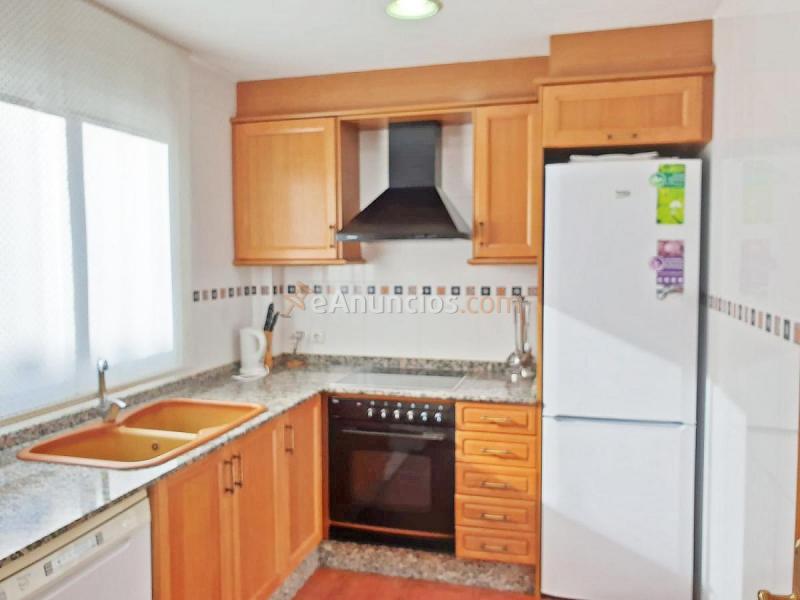 Casa en alquiler en Calle Riu Xúquer, Playa de Puol, Puol