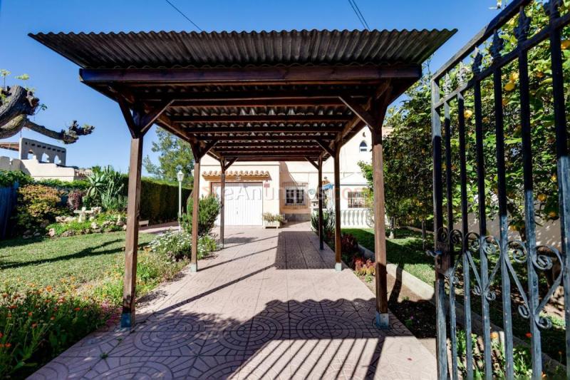 Casa en venta en  ROSALIA CASTRO, La Siesta - El Salado - Torreta, Torrevieja