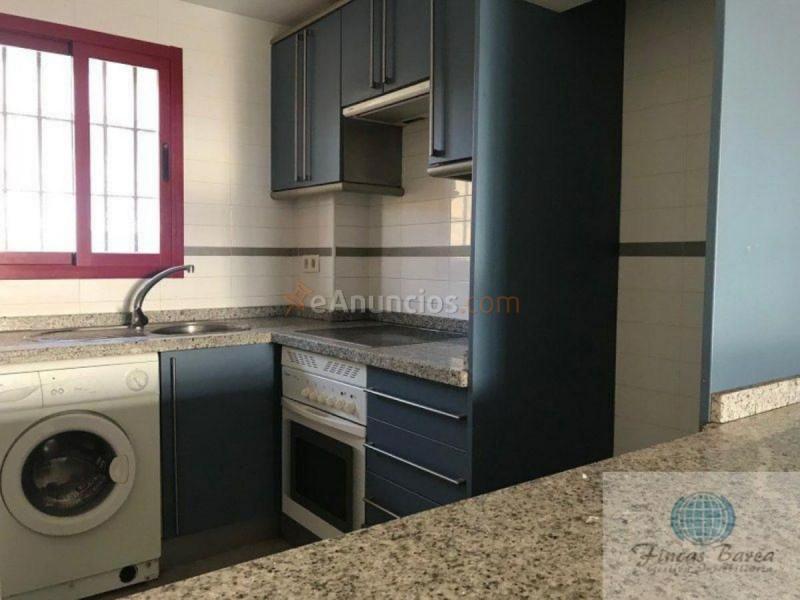 Apartamento en venta en  Los Pacos, Fuengirola