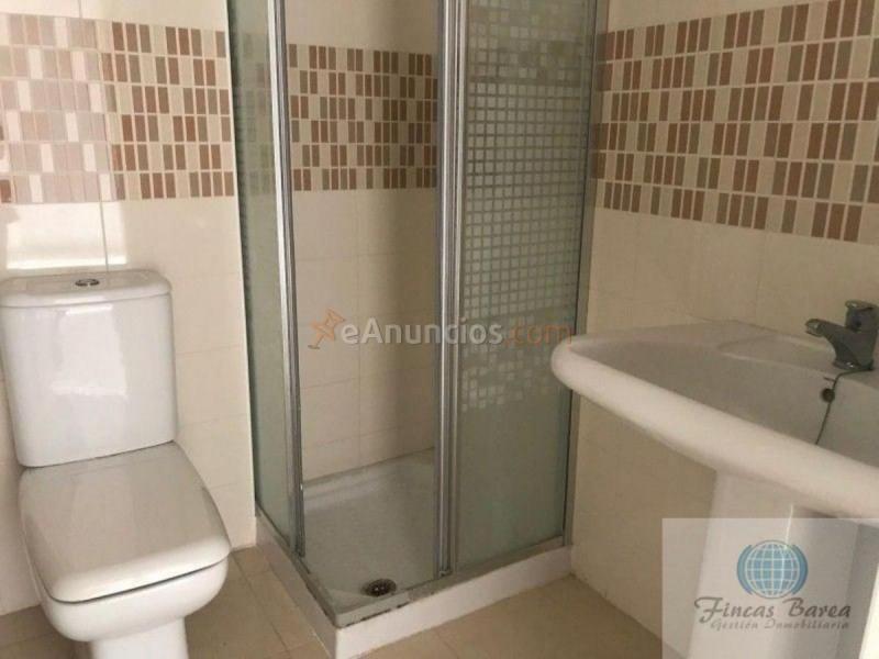 Apartamento en venta en  Los Pacos, Fuengirola