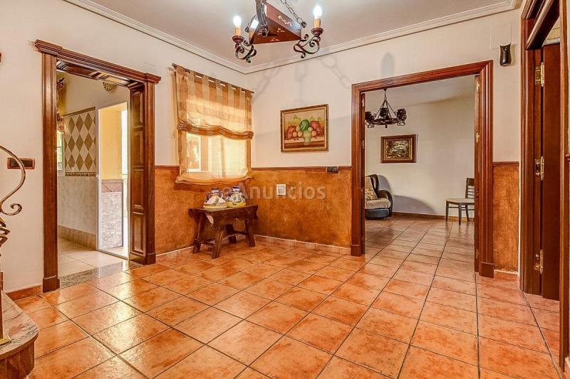 Adosado en venta en  Andújar