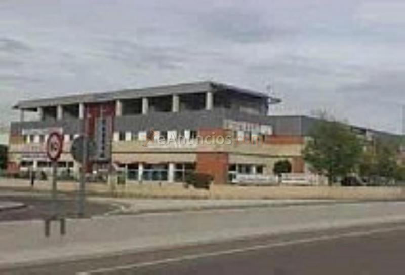 Local Comercial en venta en Calle HONDURAS, La Garena, Alcalá de Henares