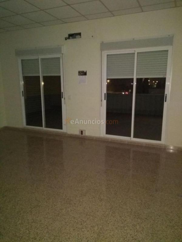 Local Comercial en venta en Calle HONDURAS, La Garena, Alcalá de Henares