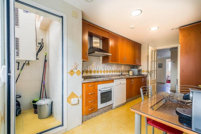 Atico en venta en  Rio Real-Los Monteros, Marbella