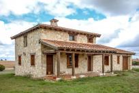 Adosado en venta en  Fresno de Cantespino