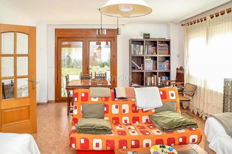 Adosado en venta en  Castellanos de Villiquera