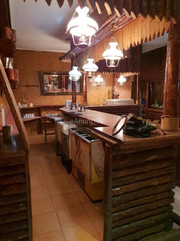 Local Comercial en alquiler en Calle Condes de Barcelona, Madrid, Carabanchel, Madrid