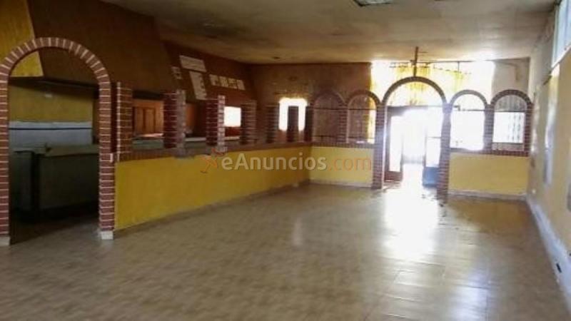 Local Comercial en venta en Calle electricidad, Valdepelayo - Montepinos - Arroyo Culebro, Leganés