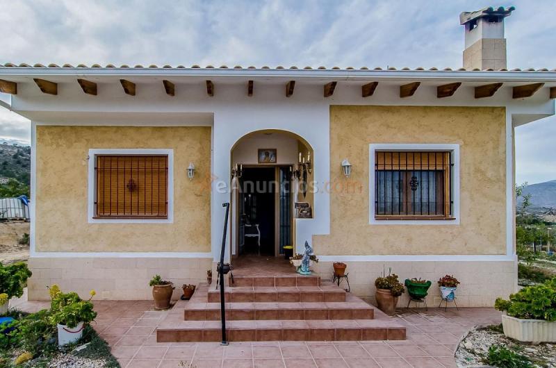 Casa Rural en venta en  Relleu