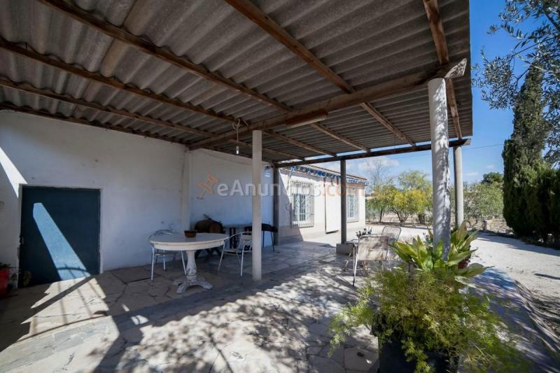 Adosado en venta en  Monovar