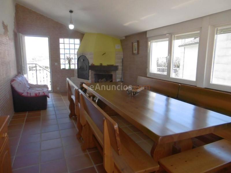 Adosado en venta en  Urbanización Fuente las Palomas, Villalbilla de Burgos