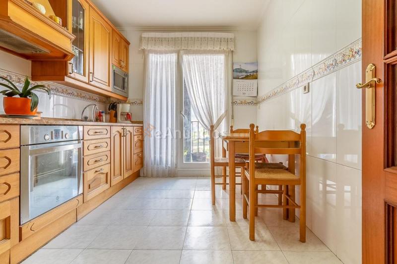 Apartamento en venta en  Abanto y CiérvanaAbanto Zierbena