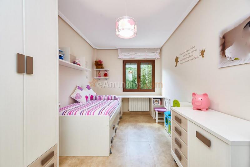 Adosado en venta en  Castilléjar