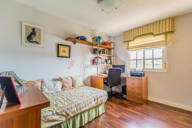 Adosado en venta en  Puerto de la Torre, Málaga