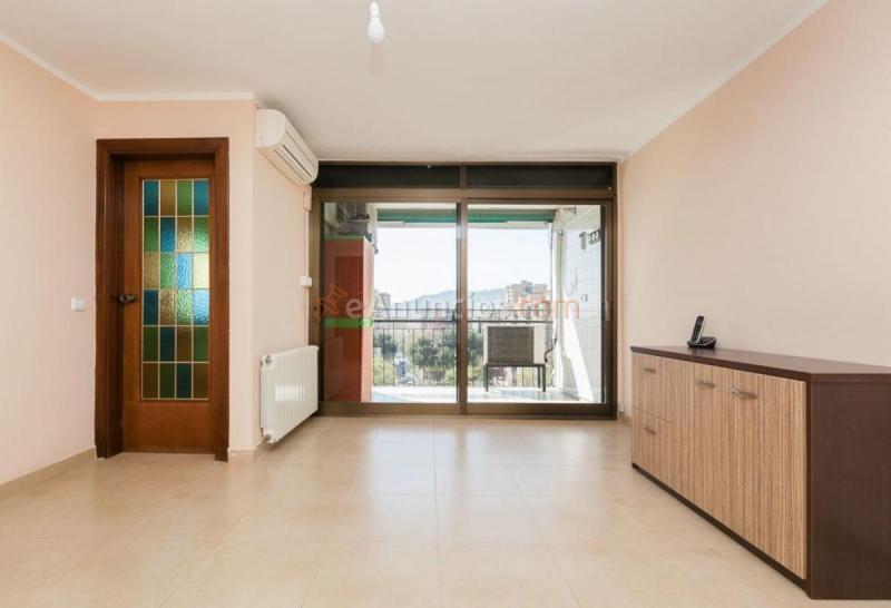 Apartamento en venta en  Nou Barris, Barcelona
